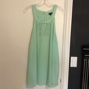 Mint green tank top!